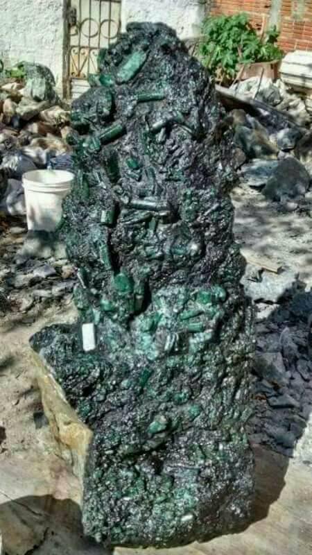 The $0.5 Billion Dollar Emerald Specimen
