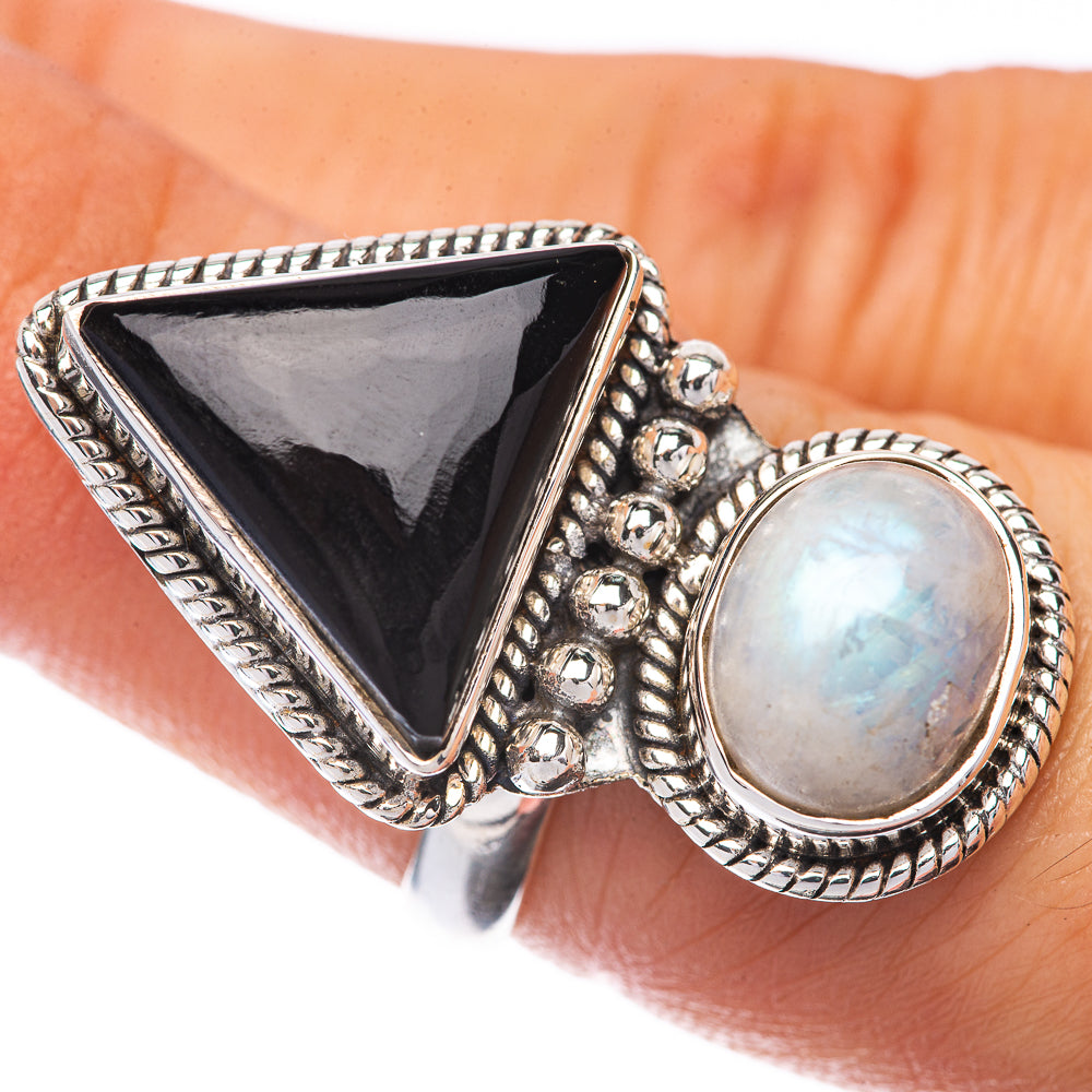 Black Onyx, Rainbow Moonstone Ring Size 6.5 (925 Sterling Silver) R145129