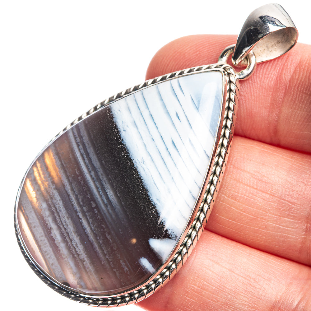 Owyhee Opal Pendant 2 1/8" (925 Sterling Silver) P39110