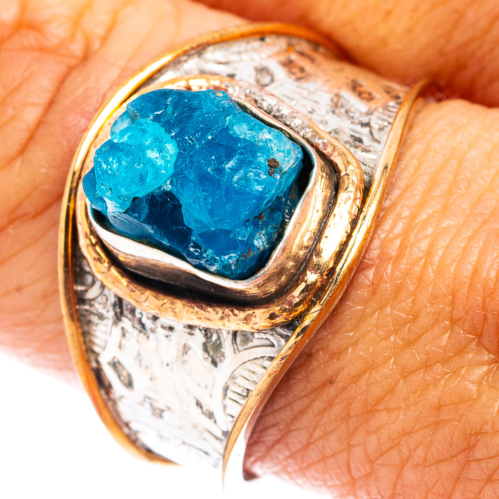 (Classic Series) Apatite Ring Size 9 (.925 Sterling Silver)