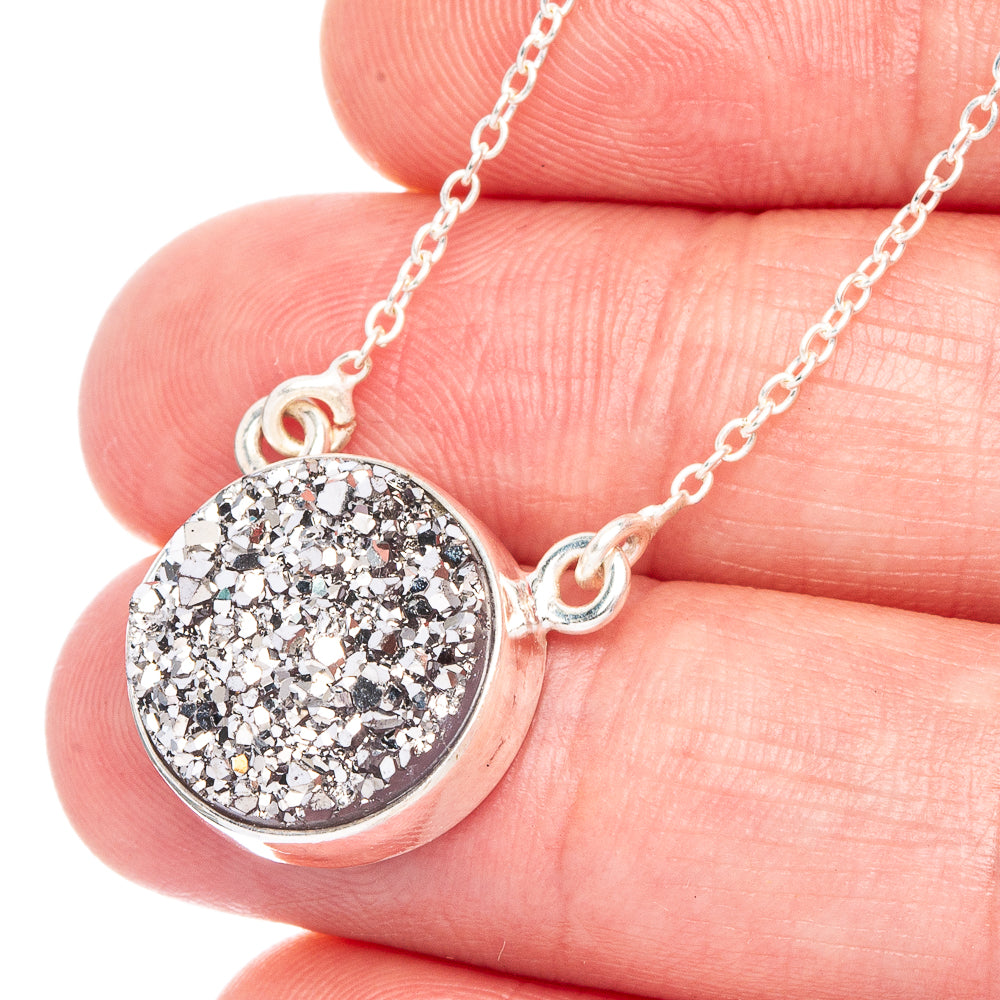 Metallic Druzy Necklace 18 1/2" (925 Sterling Silver) N90079