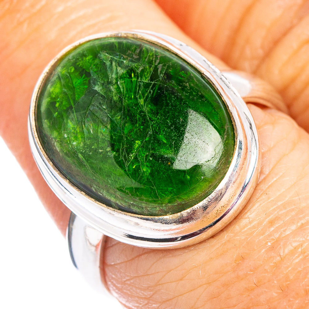 Chrome Diopside Ring Size 7.75 (.925 Sterling Silver)