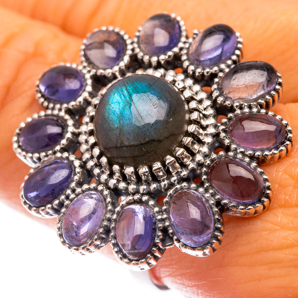 Large Labradorite, Tanzanite Ring Size 9 (925 Sterling Silver) R141037