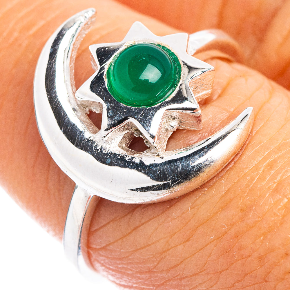 Green Onyx Sun Moon Dainty Ring Size 8 (.925 Sterling Silver)
