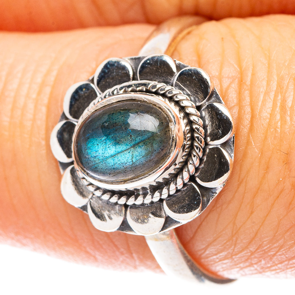Labradorite Dainty Ring Size 7.75 (925 Sterling Silver) R5716