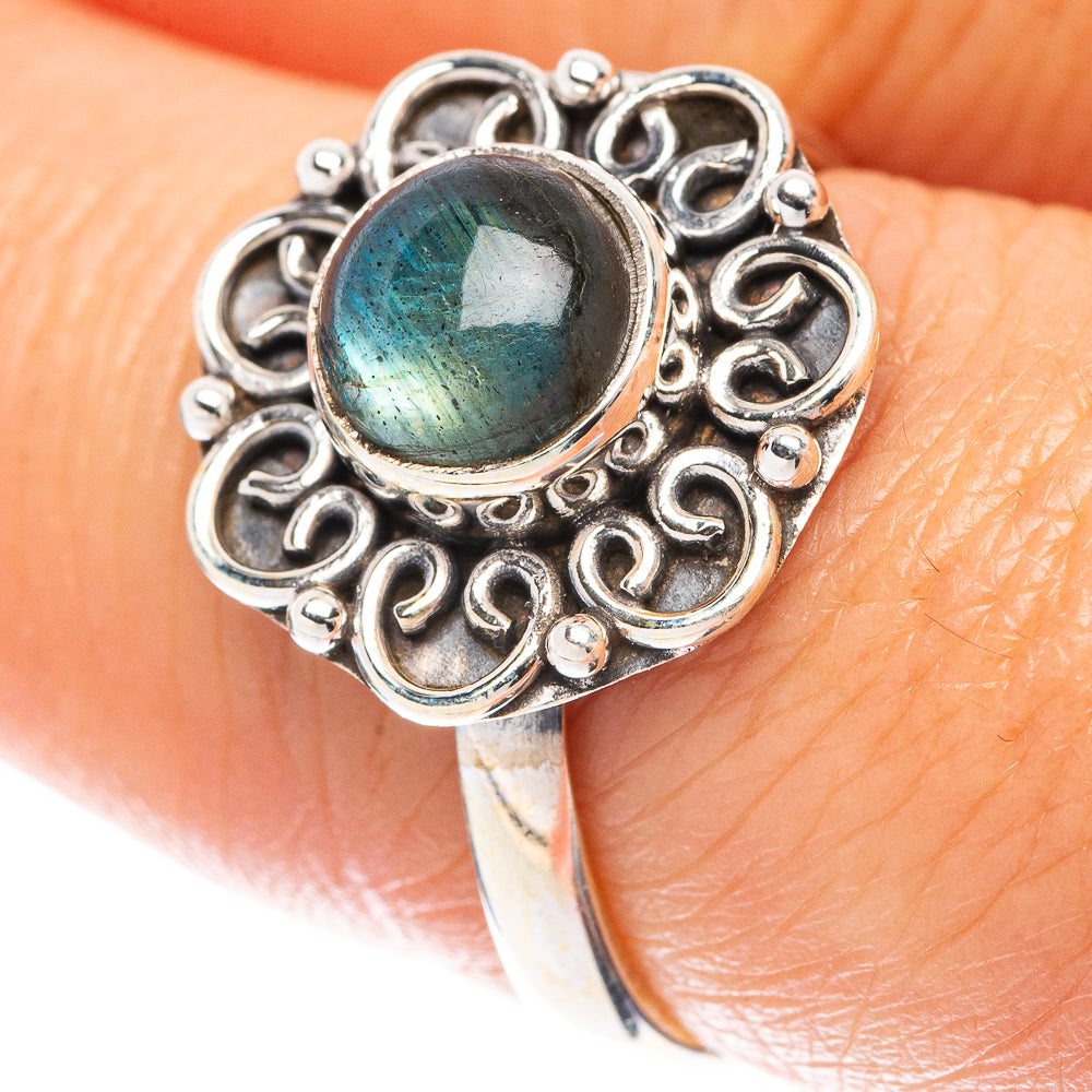 Labradorite Ring Size 8 (925 Sterling Silver) R5651