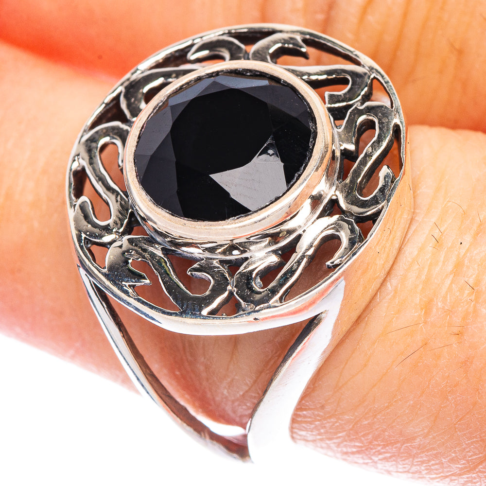 Black Onyx Ring Size 8 (925 Sterling Silver) R147114