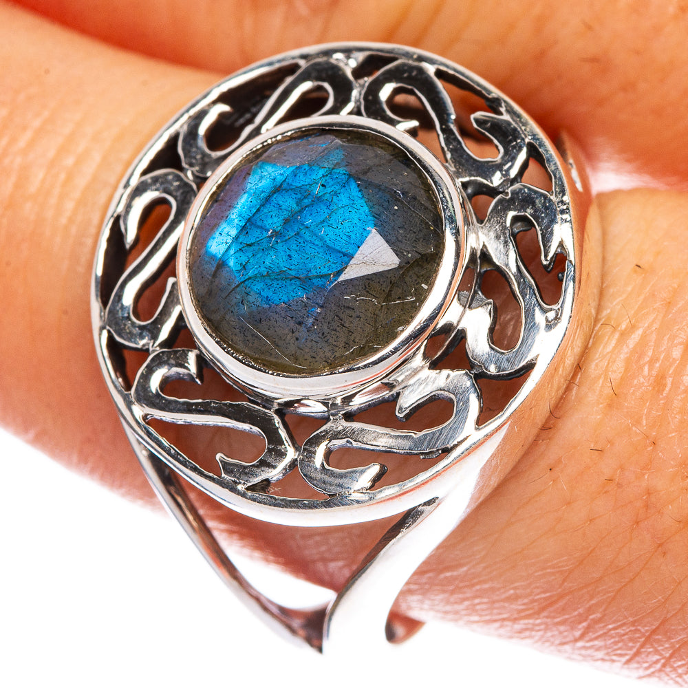 Labradorite Ring Size 9 (925 Sterling Silver) R1127
