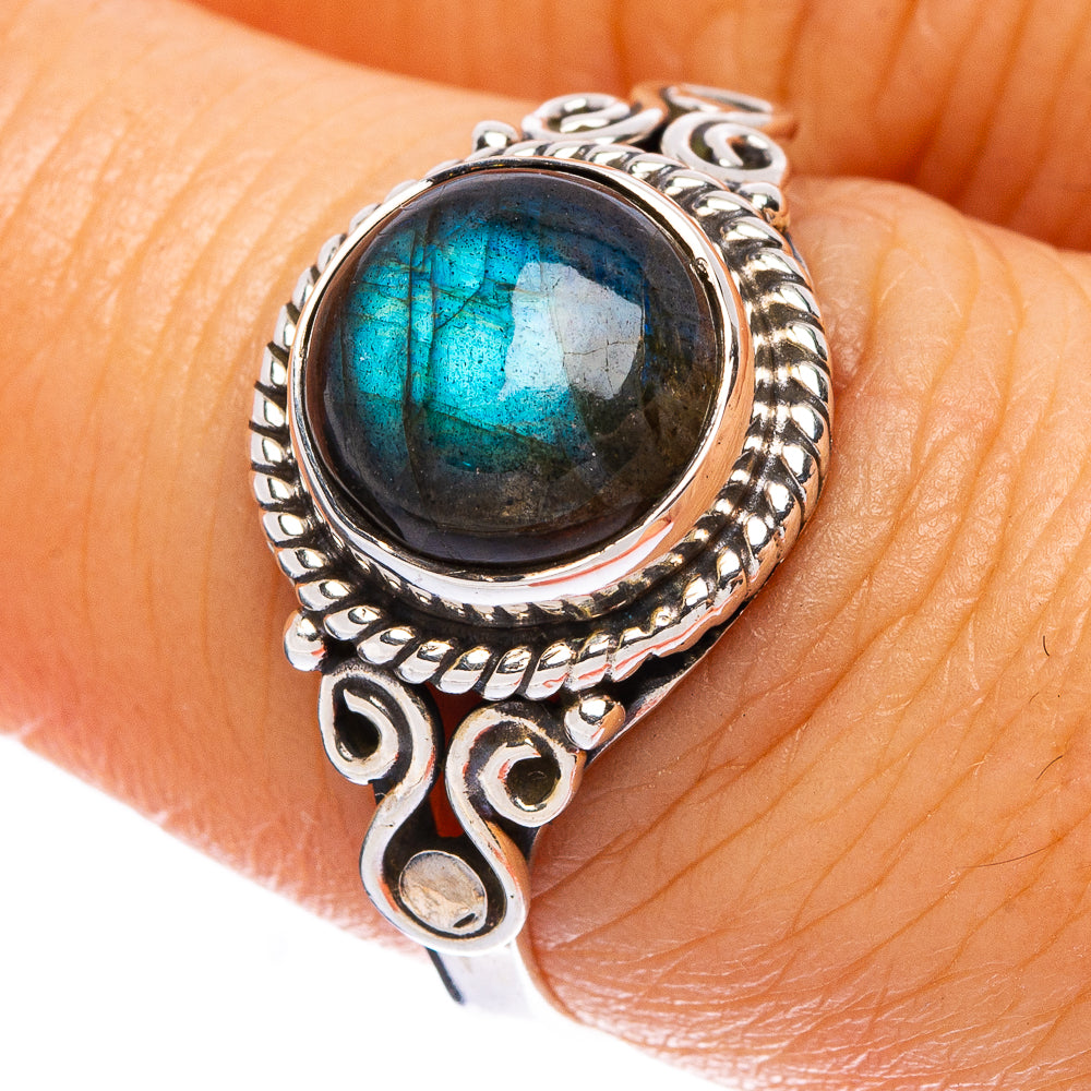 Labradorite Ring Size 7.75 (925 Sterling Silver) R146314