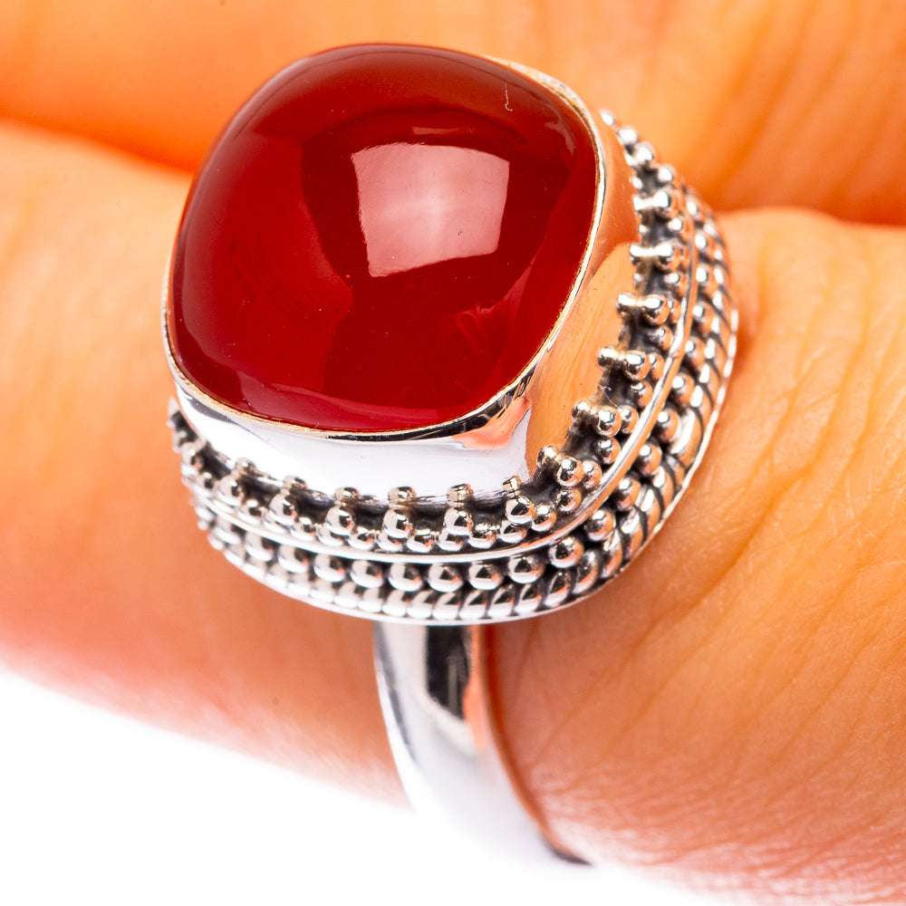Red Onyx Ring Size 7.25 (925 Sterling Silver) R141486