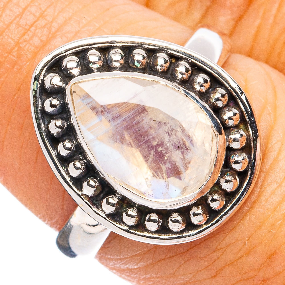 Rainbow Moonstone Ring Size 8 (925 Sterling Silver) R8237