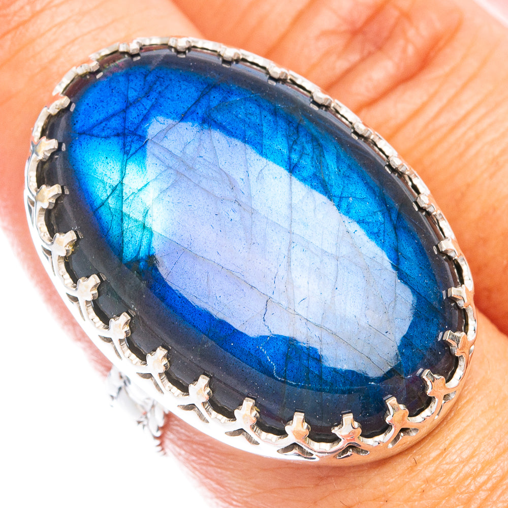 Signature Labradorite Ring Size 7.75 (925 Sterling Silver) R7580