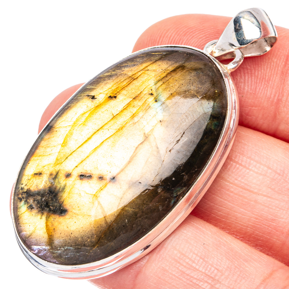 Labradorite Pendant 1 7/8" (925 Sterling Silver) P45160