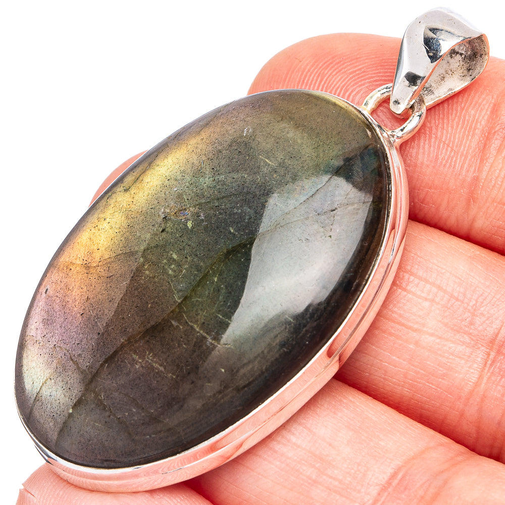 Labradorite Pendant 2" (925 Sterling Silver) P45133