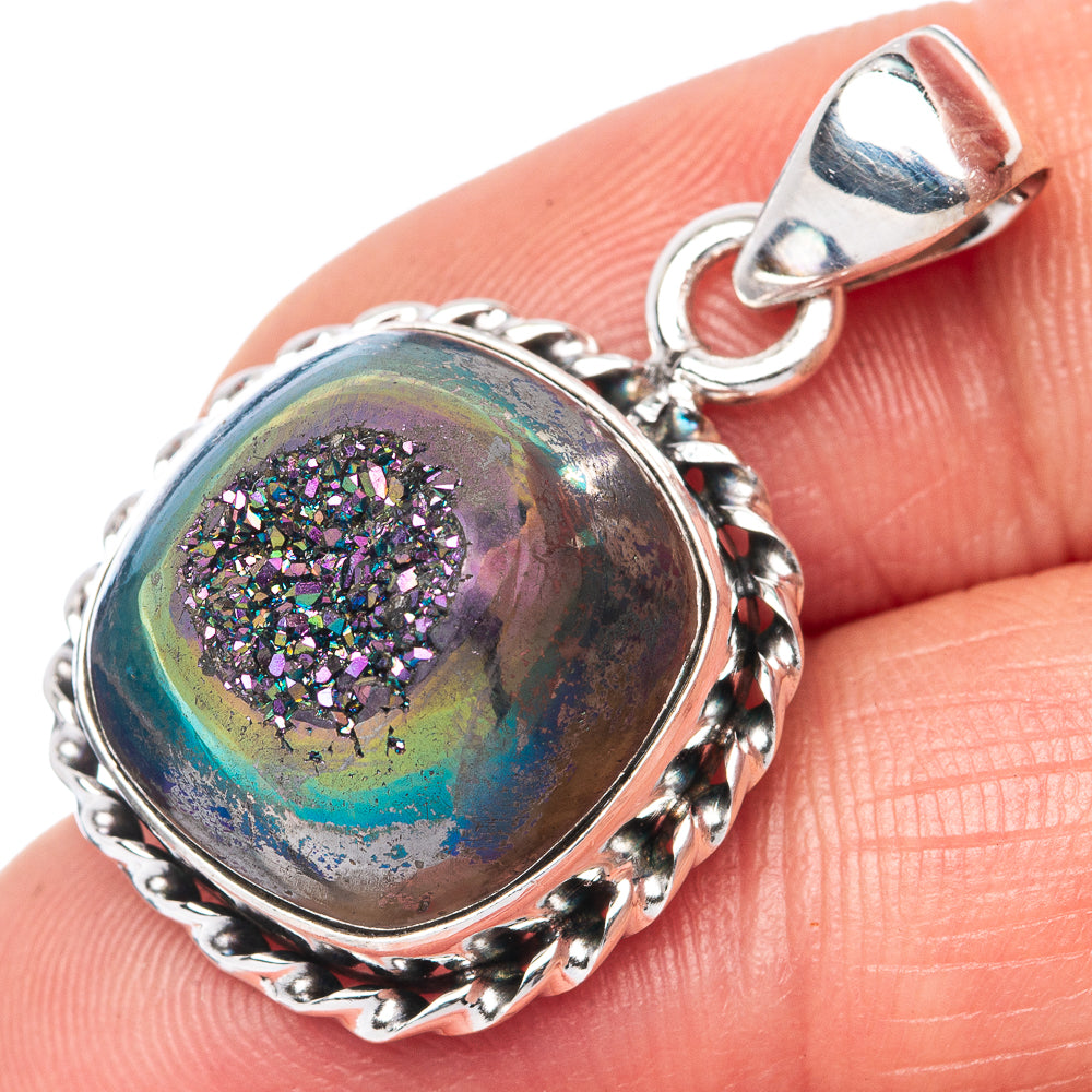 Titanium Druzy Pendant 1 1/8" (925 Sterling Silver) P42543