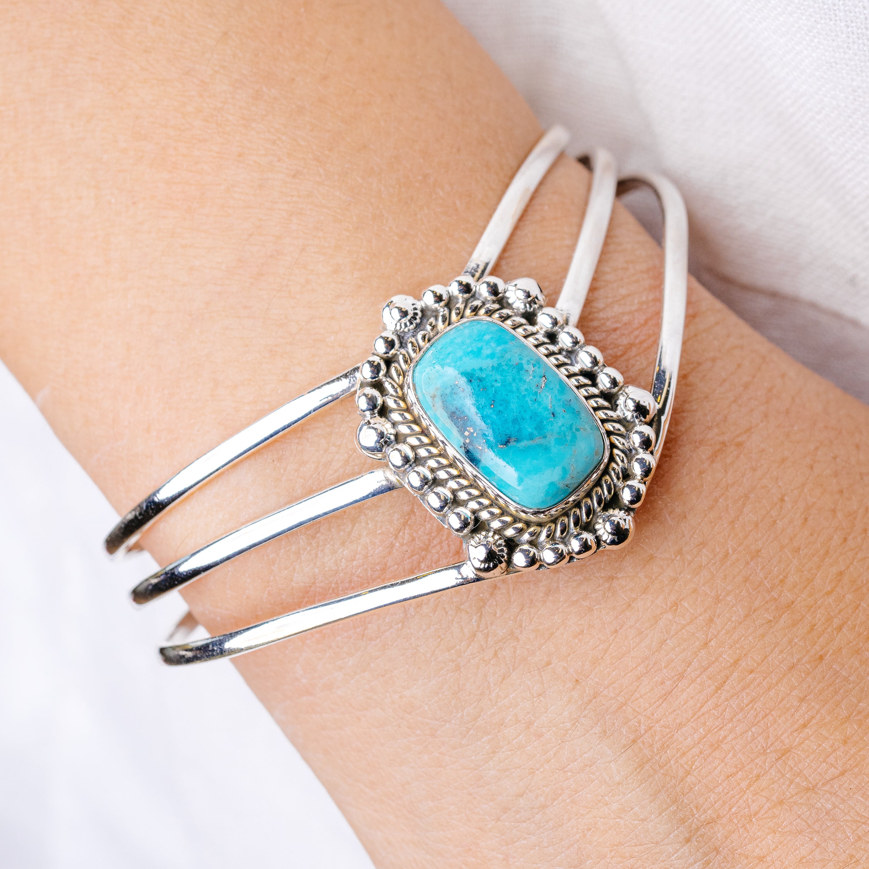 Kingman Turquoise Cuff Bracelet Adjustable (925 Sterling Silver) B90414
