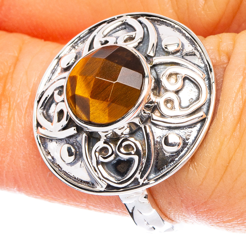 Tiger Eye 925 Sterling Silver Premium Ring Size 6.5 (925 Sterling Silver) R6534