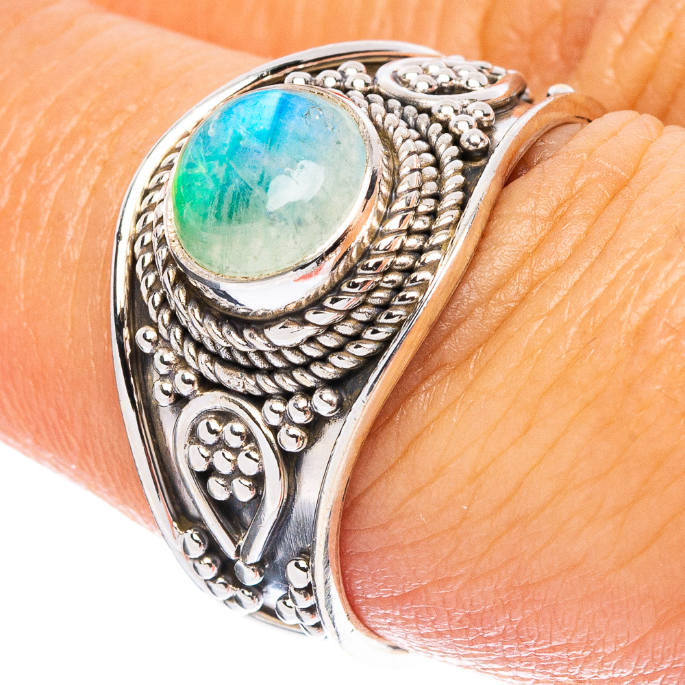 Green Moonstone Ring Size 7.5 (925 Sterling Silver) R7903
