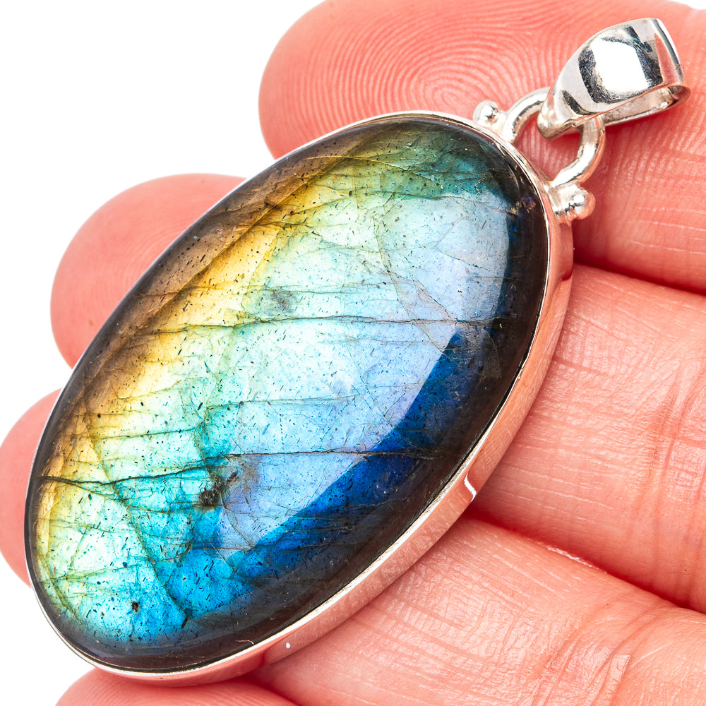 Labradorite Pendant 1 7/8" (925 Sterling Silver) P43032
