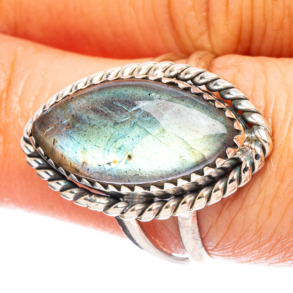 Labradorite 925 Sterling Silver Ring Size 7.75 (925 Sterling Silver) R6107