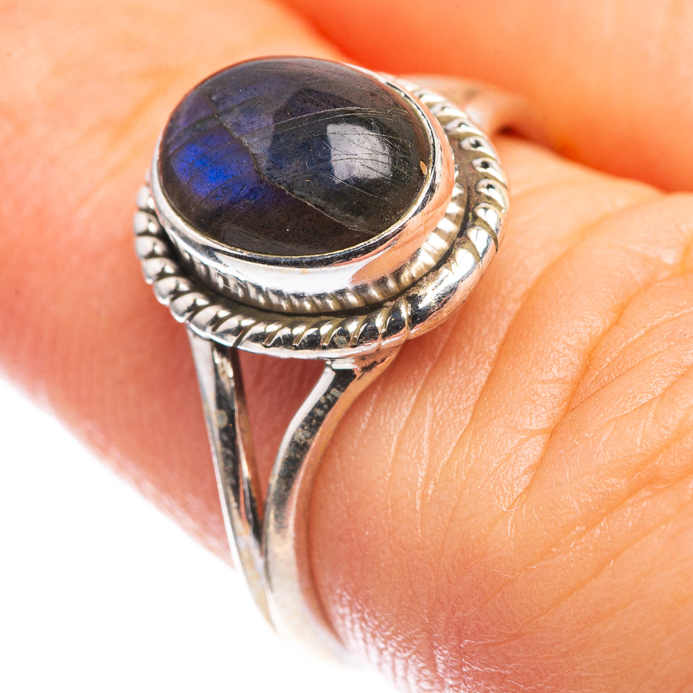 Labradorite Dainty Ring Size 6 (925 Sterling Silver) R142577