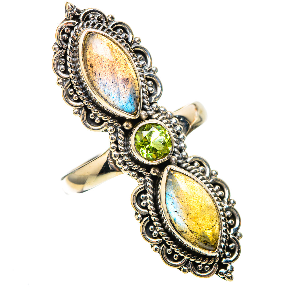 Large Labradorite, Peridot Ring Size 9 (925 Sterling Silver) RING137997
