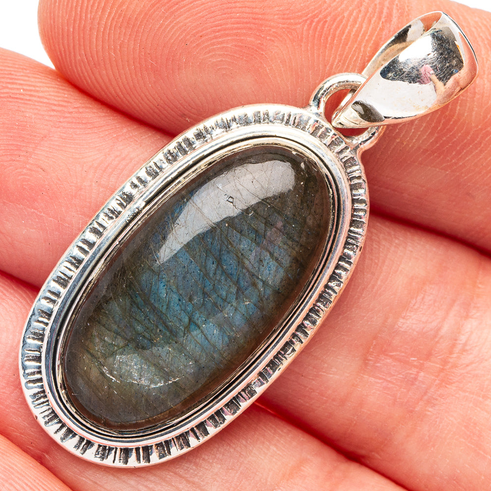 Labradorite 925 Sterling Silver Pendant 1 5/8" (925 Sterling Silver) P43627