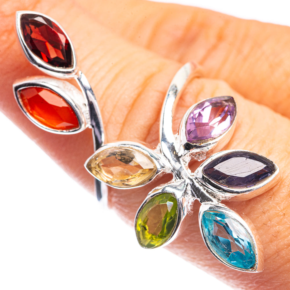 Chakra Leaf Dainty Ring Size 8 (925 Sterling Silver) R142551