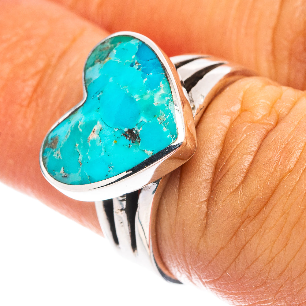 Native Style Mohave Turquoise Heart Ring Size 6 (.925 Sterling Silver)
