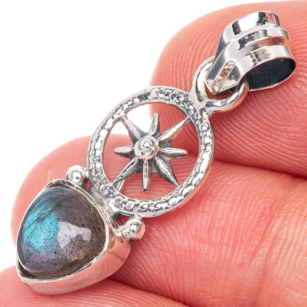 Labradorite Dainty Pendant 1 1/4" (925 Sterling Silver) P39891