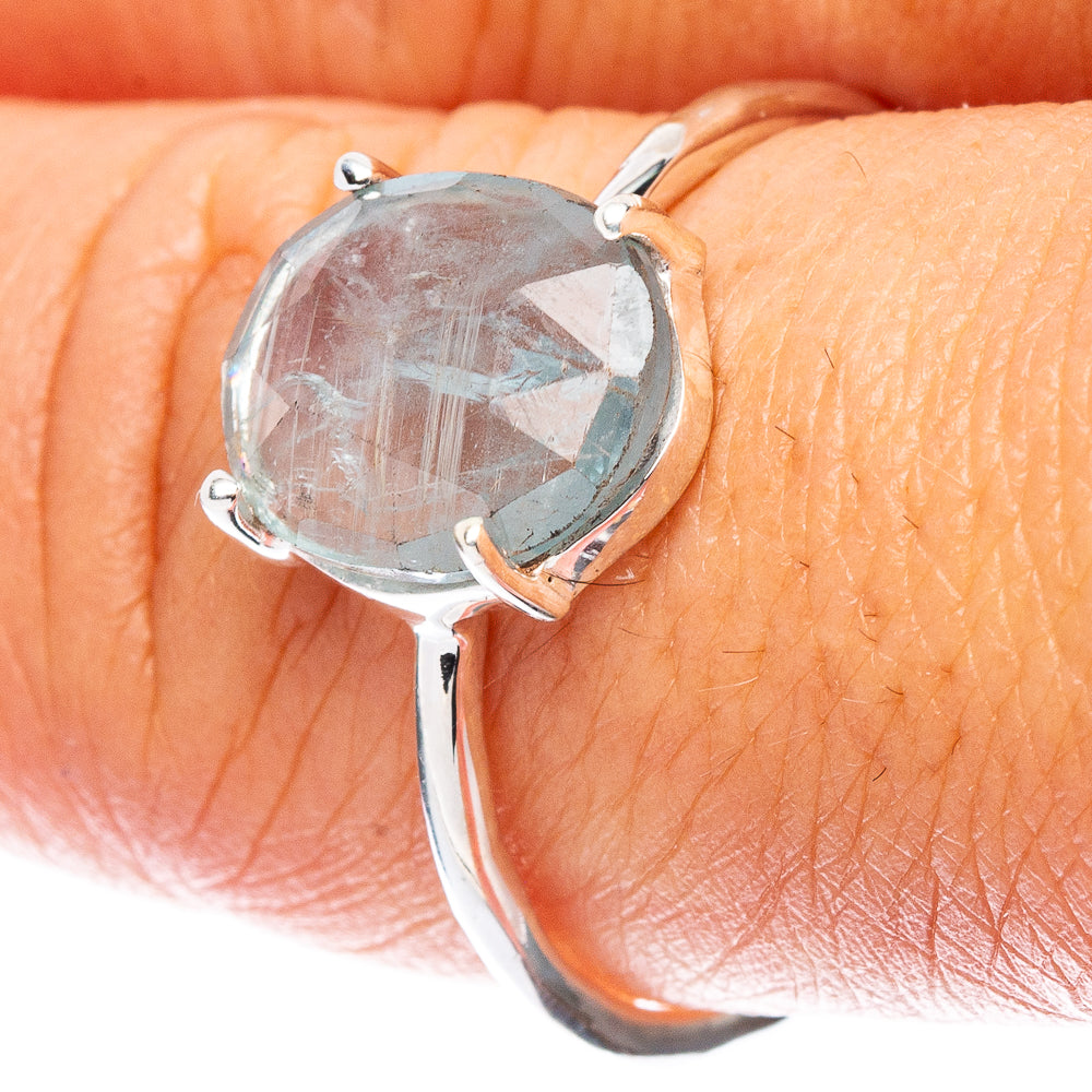Value Aquamarine Ring Size 9.25 (925 Sterling Silver) R7536