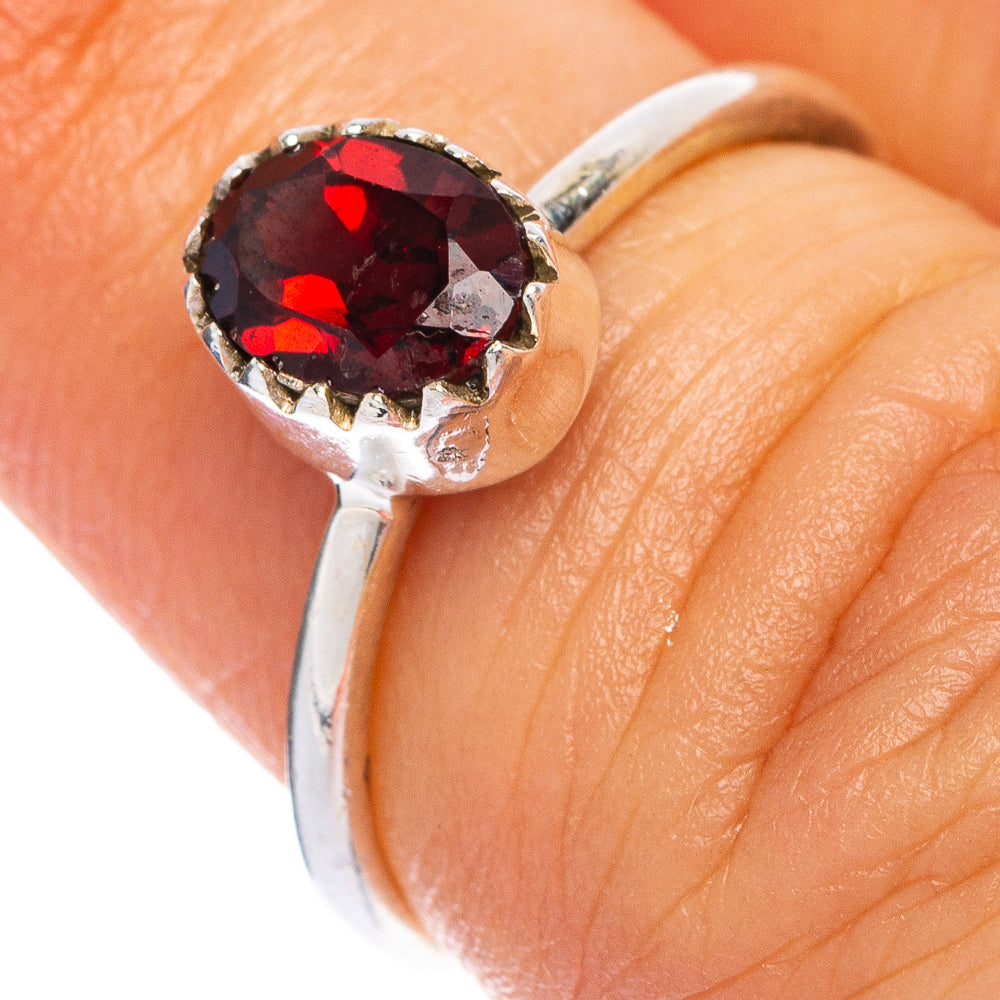 Garnet Dainty Ring Size 5 (925 Sterling Silver) R145399