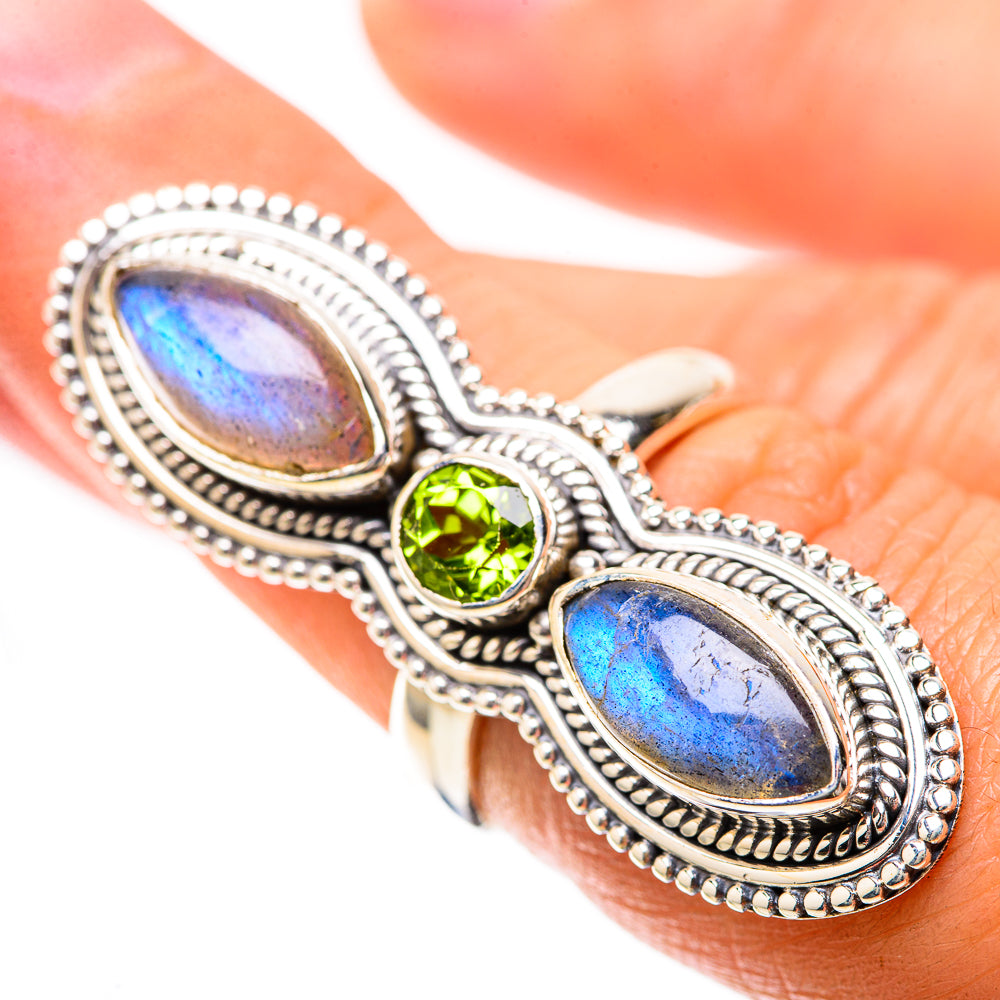 Large Labradorite, Peridot Ring Size 6.25 (925 Sterling Silver) RING138034