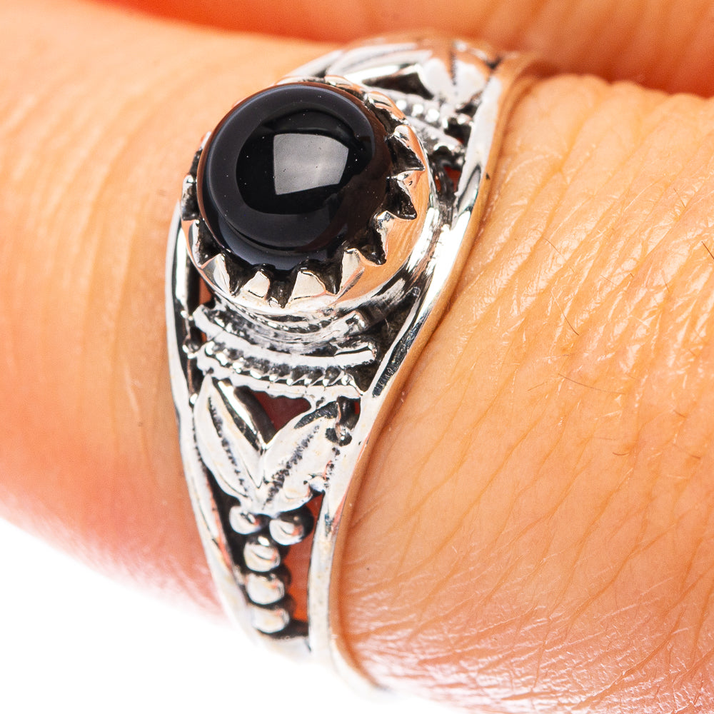Black Onyx Dainty Ring Size 7.75 (925 Sterling Silver) R5910