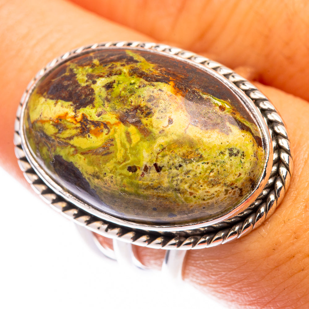 Gaspeite Ring Size 8.5 (925 Sterling Silver) R141197