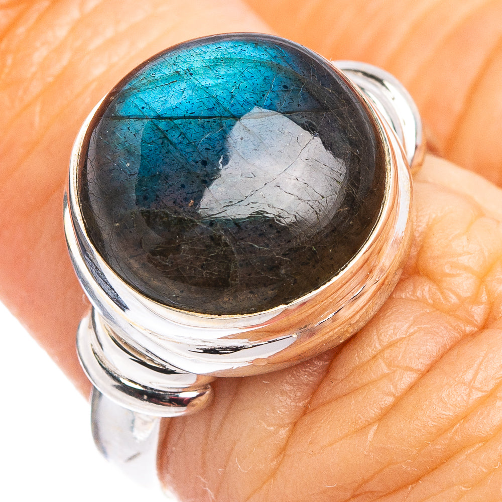 Labradorite Ring Size 6 (.925 Sterling Silver)