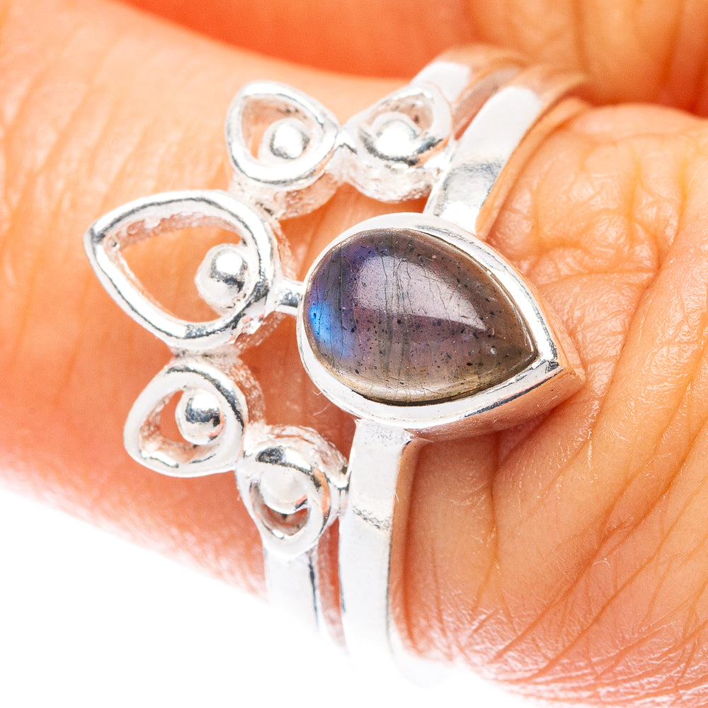 Labradorite Ring Size 6.75 (925 Sterling Silver) R5500