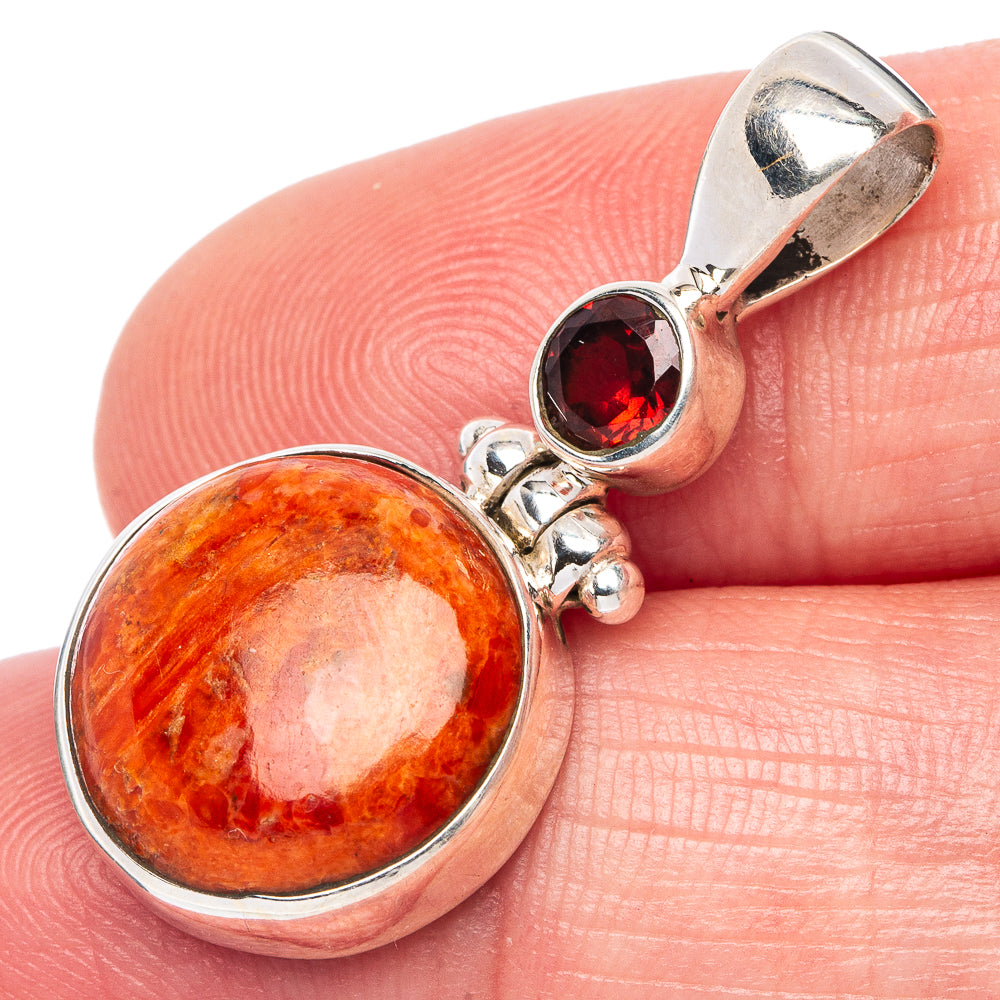 Sponge Coral, Garnet Pendant 1 1/4" (925 Sterling Silver) P41114