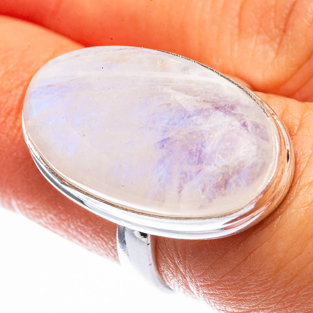 Rainbow Moonstone Ring Size 6.5 (925 Sterling Silver) R142299