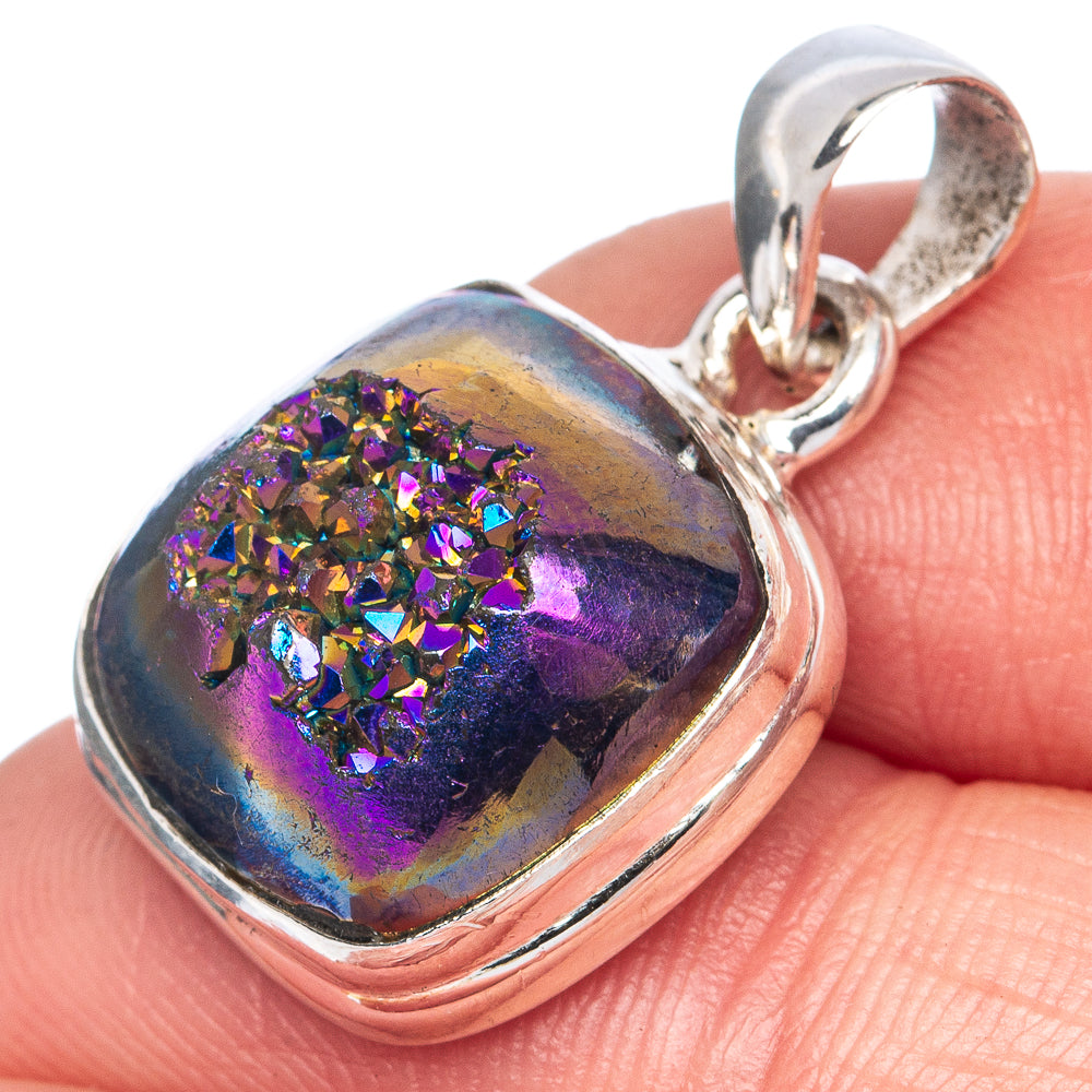 Titanium Druzy Pendant 1 1/8" (925 Sterling Silver) P41469