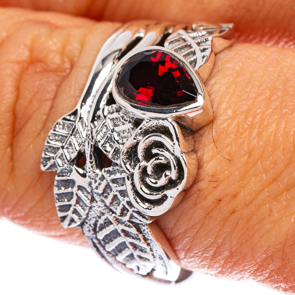 Garnet Ring Size 8.75 (925 Sterling Silver) R146386