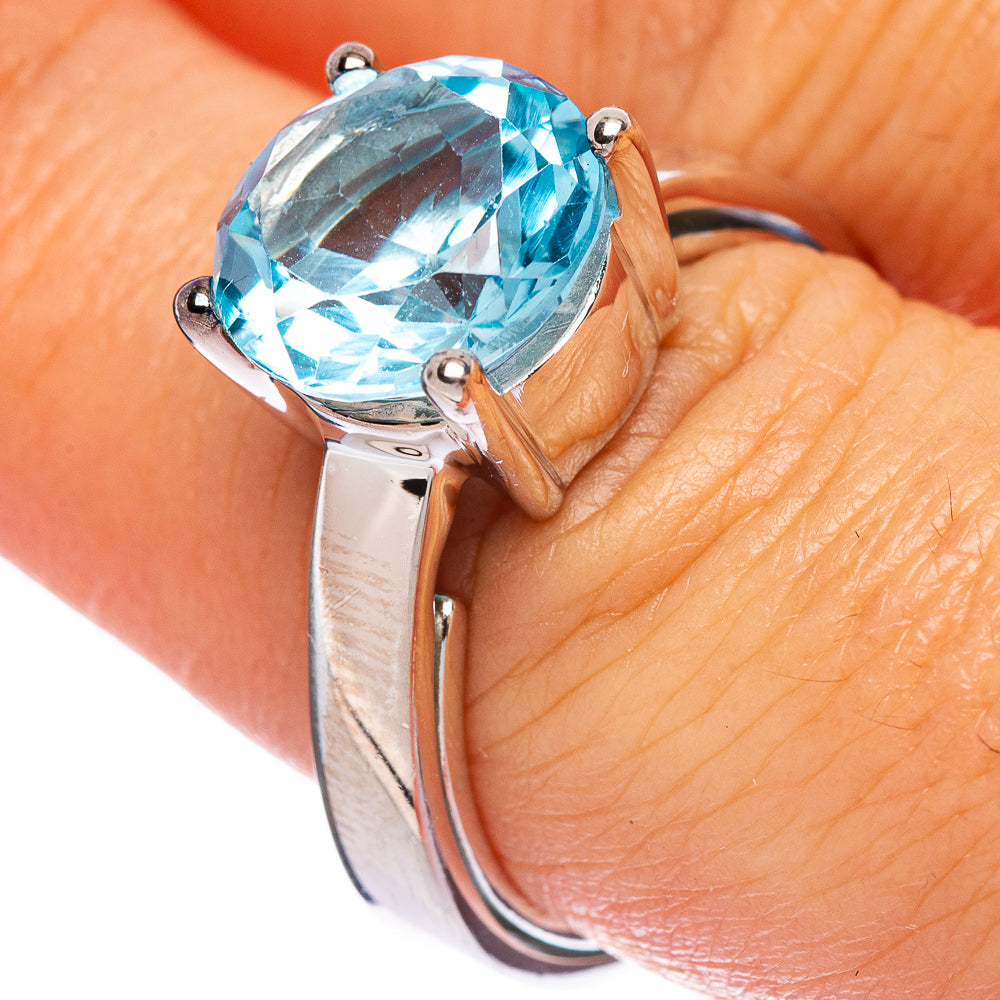 Rare Blue Topaz Ring Size 7.75 (925 Sterling Silver) R145976