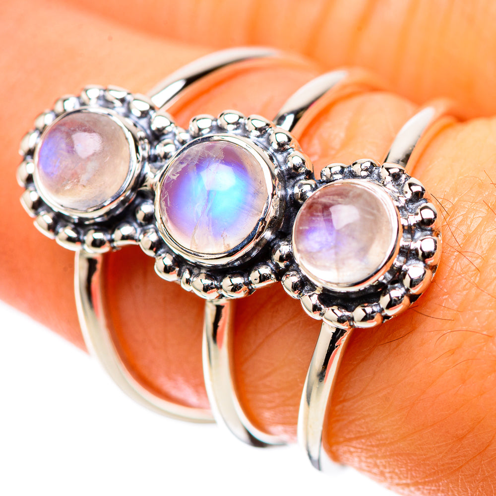 Premium Rainbow Moonstone Ring Size 7 (925 Sterling Silver) RING138221