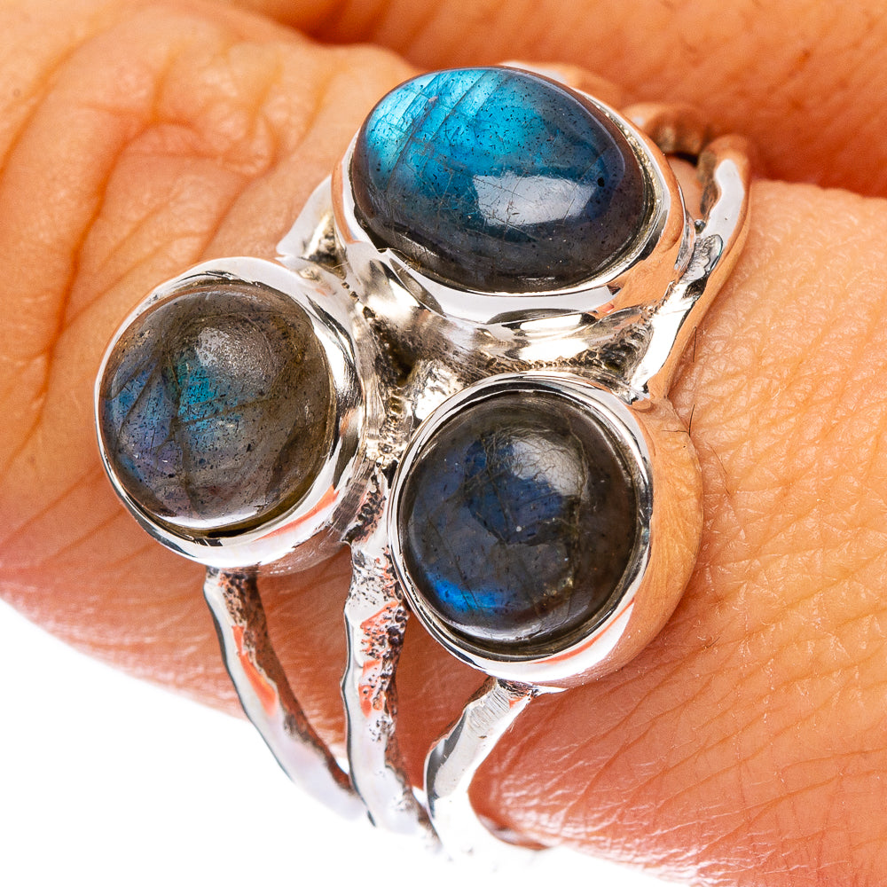 Labradorite Ring Size 9 (925 Sterling Silver) R146330