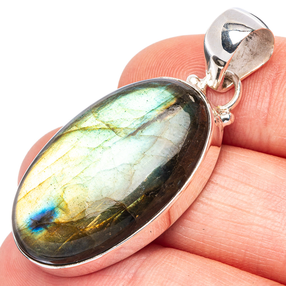 Labradorite Pendant 1 5/8" (925 Sterling Silver) P43174