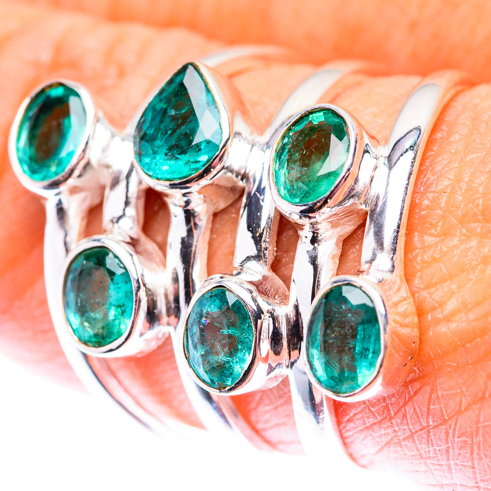 Zambian Emerald Ring Size 9 (925 Sterling Silver) RING140115