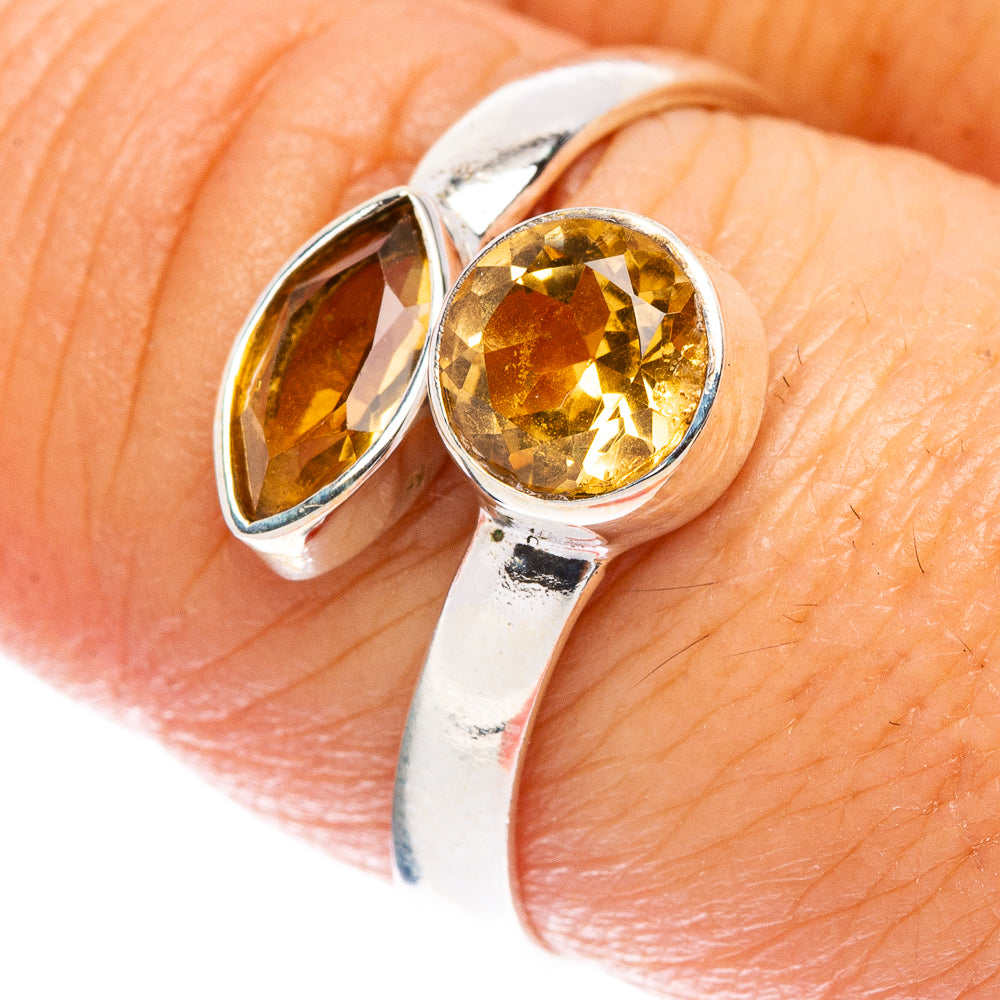 Faceted Citrine Ring Size 9 (925 Sterling Silver) R146820