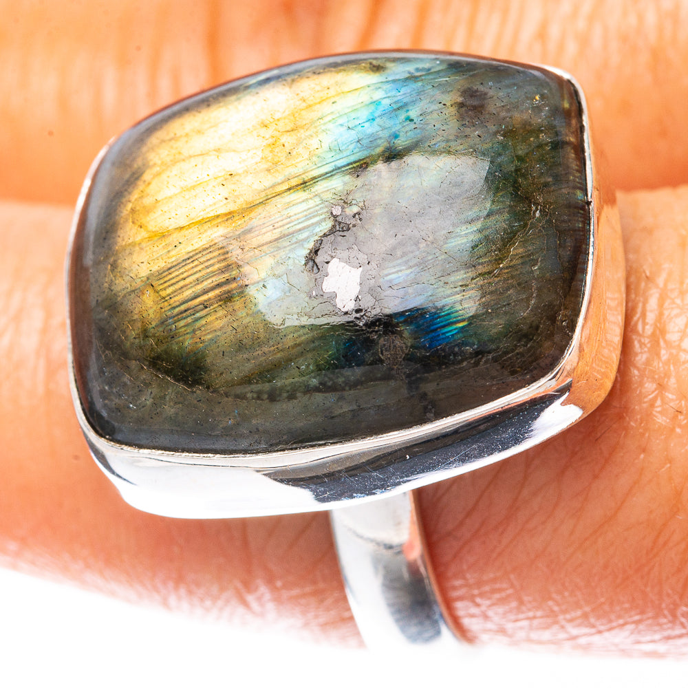 Labradorite Ring Size 8 (925 Sterling Silver) R4133