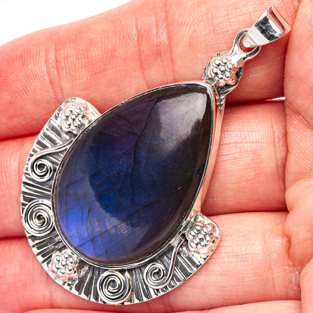 Signature Labradorite Pendant 2 1/8" (.925 Sterling Silver)