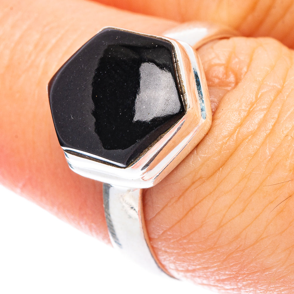 Black Onyx Ring Size 8 (925 Sterling Silver) R146764